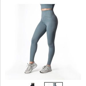 NWT 1st Phorm Women’s fusion leggings